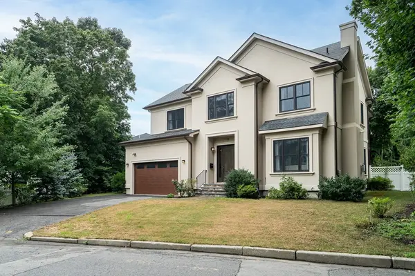 112 Osborne Path, Newton, MA 02459