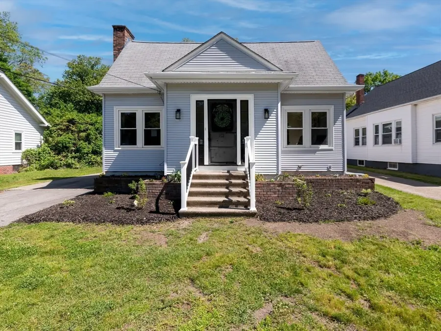 35 Brook St, Seekonk, MA 02771 - #2