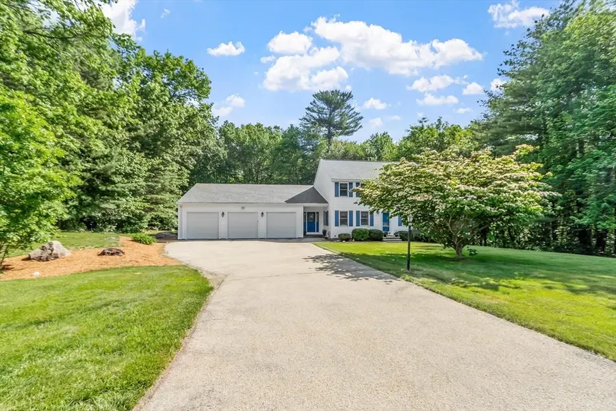 47 Sequoia Dr, Tyngsborough, MA 01879 - #2