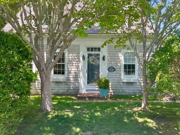 7 Fox Hill Rd, Chatham, MA 02633