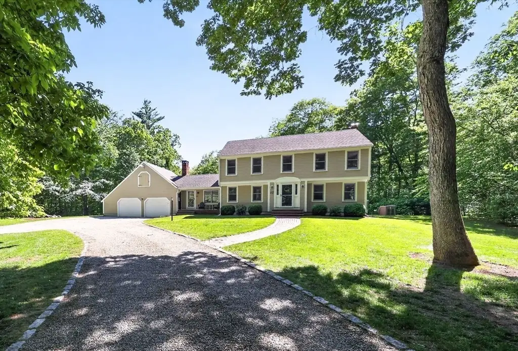 17 Woods Rd, Norwell, MA 02061 - #1