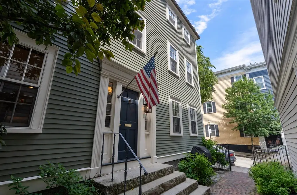 16 Cordis St #16, Boston, MA 02129 - #1
