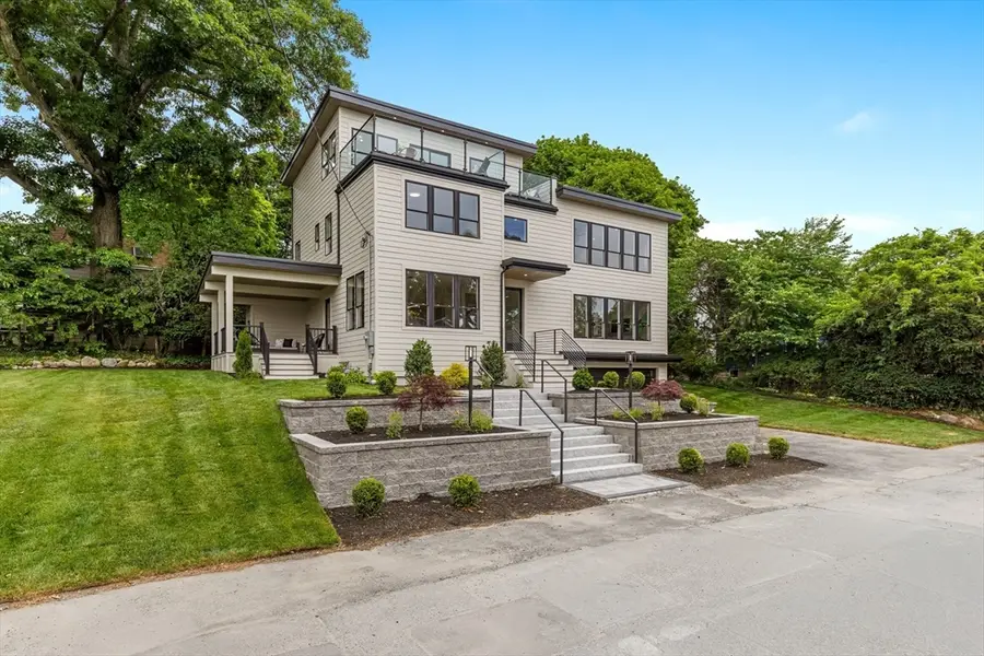 95 Grandview Rd, Arlington, MA 02476 - #3