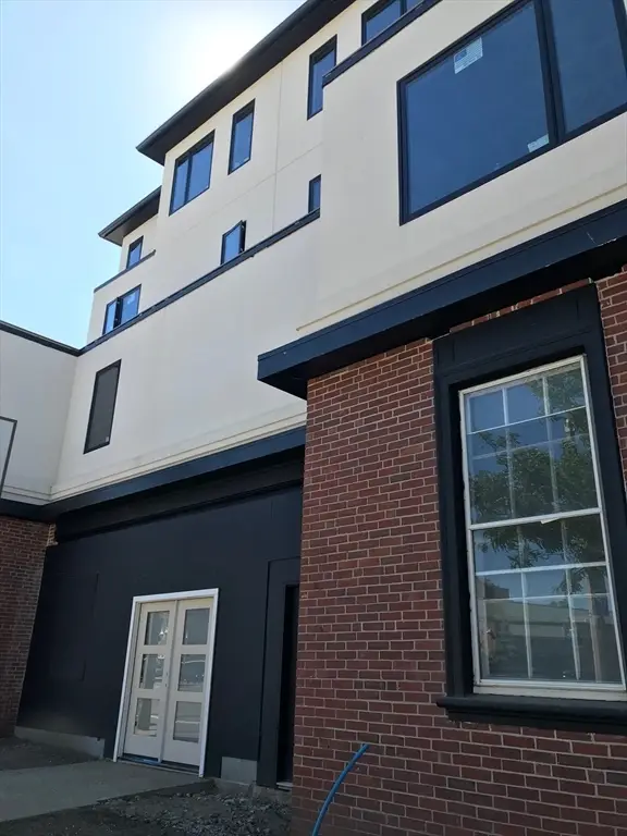 979 Main St #4, Walpole, MA 02081 - #2