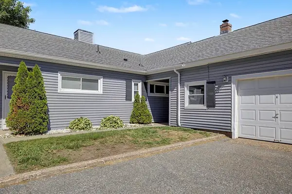 224 Greenwood Ter #224, Chicopee, MA 01022
