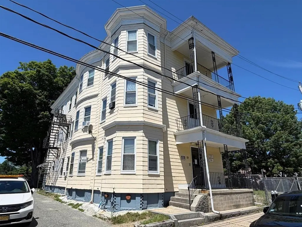 19 Clinton Ave, Brockton, MA 02301 - #1