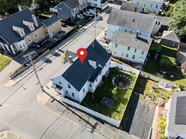 124 Washington St, New Bedford, MA 02740