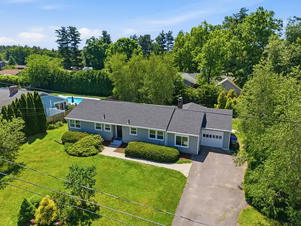 83 Druid Hill Rd, Springfield, MA 01129