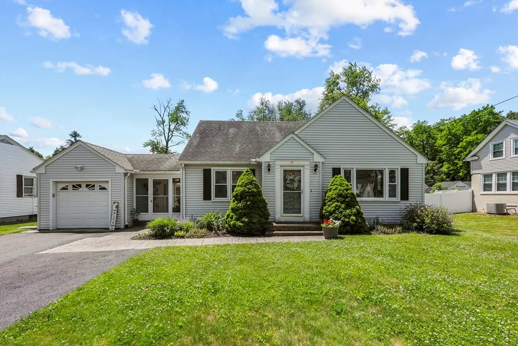 111 Maple Road, Longmeadow, MA 01106 - #1