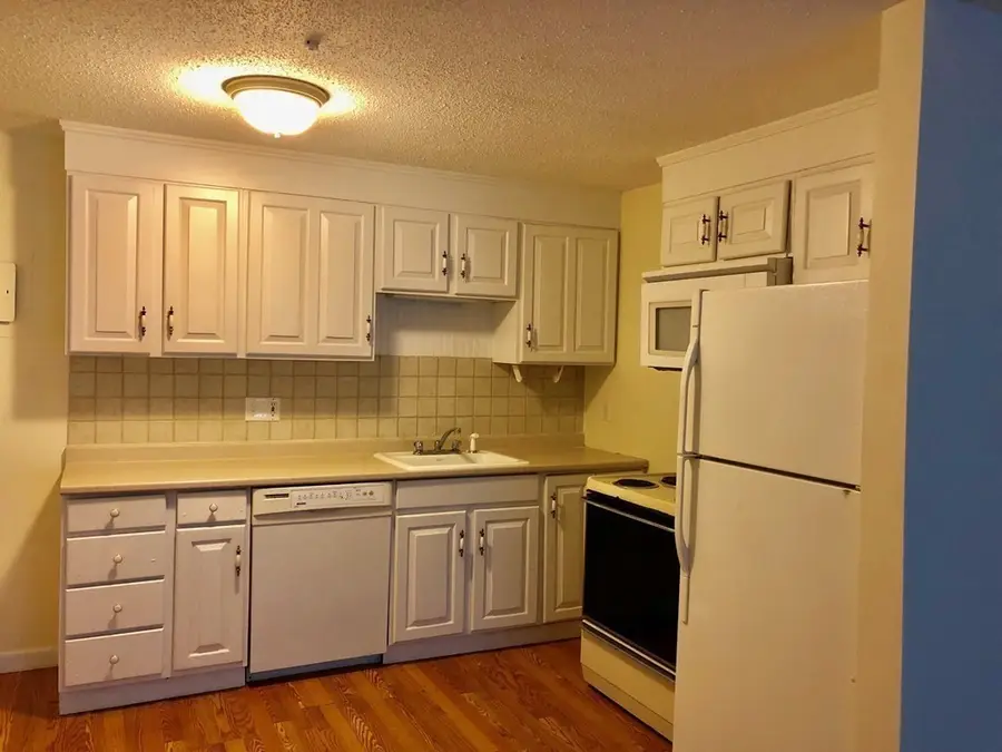 5 Turnpike Rd #311, Townsend, MA 01469 - #2