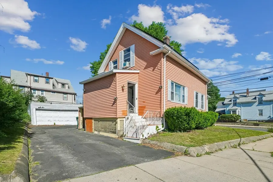 638 Boston St, Lynn, MA 01905 - #3