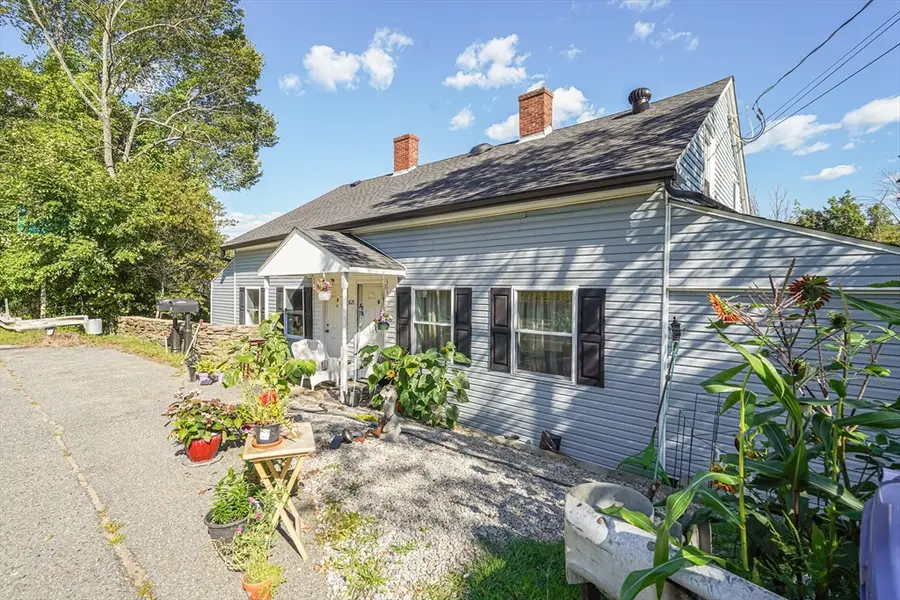 621 Main St, Sturbridge, MA 01566 - #2
