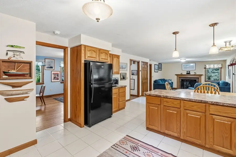 5 Geryk Ct, Southampton, MA 01073 - #2