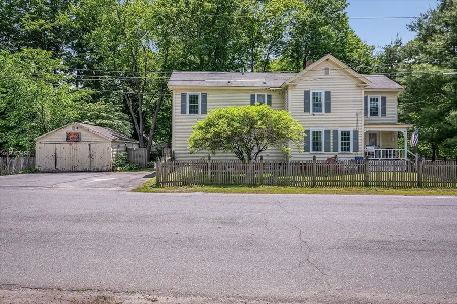 26 Groton St, Pepperell, MA 01463 - #2