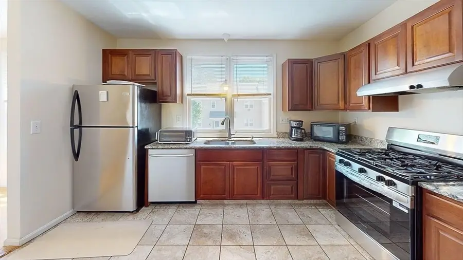 37 Towle Dr #37, Holden, MA 01520 - #3