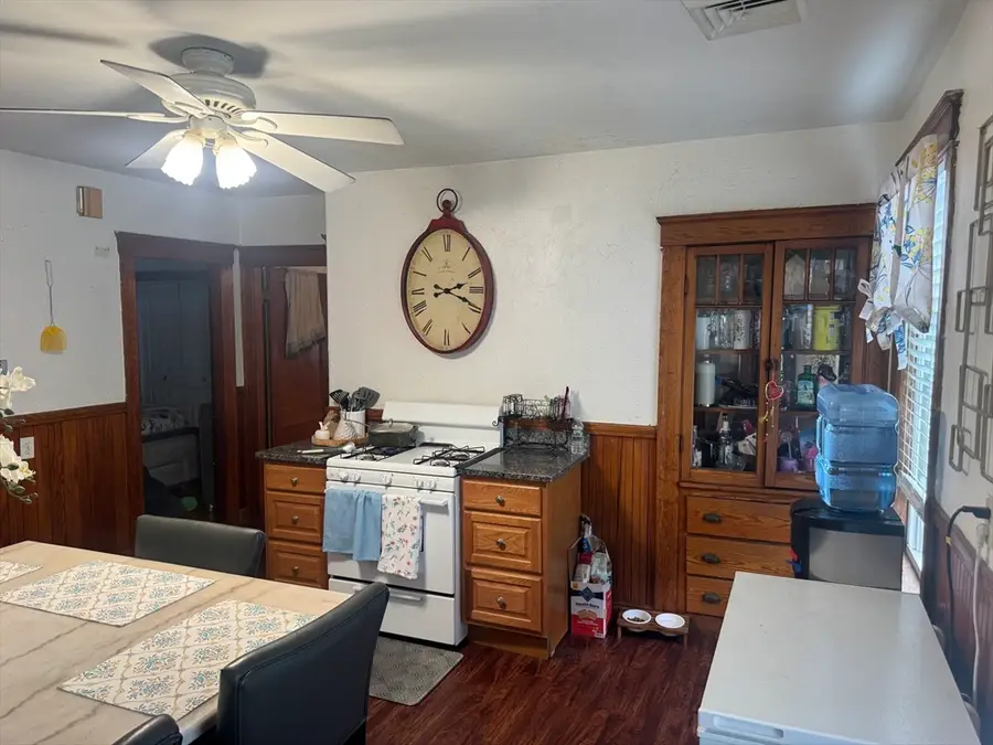 518 Grafton St, Worcester, MA 01604 - #2