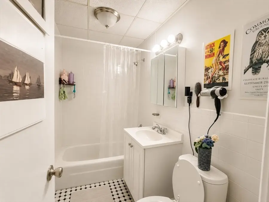23-25 Inman St, Cambridge, MA 02139 - #3