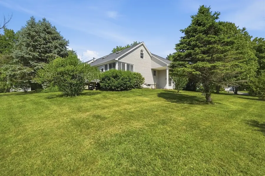 1 Daniel Ter, West Bridgewater, MA 02379 - #3
