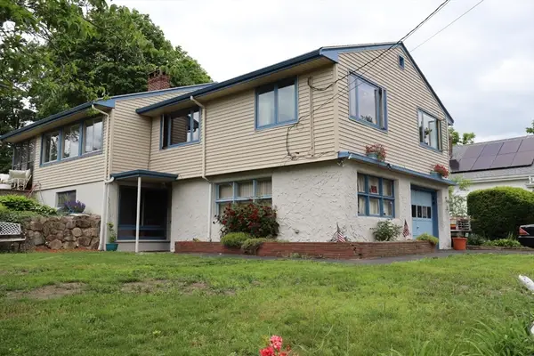 22 Burdett Rd, Lynn, MA 01904