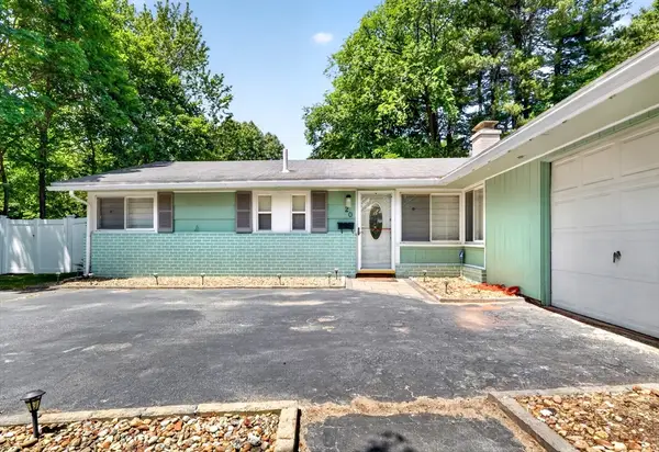 20 Temi Rd, Framingham, MA 01701