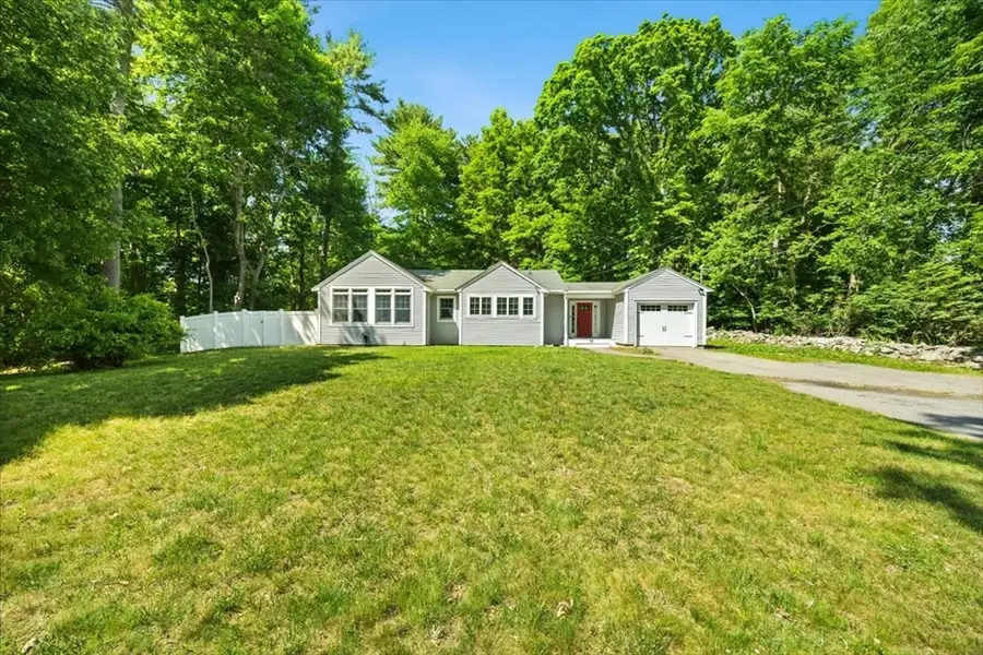 38 Fruit Street, Mansfield, MA 02048 - #3