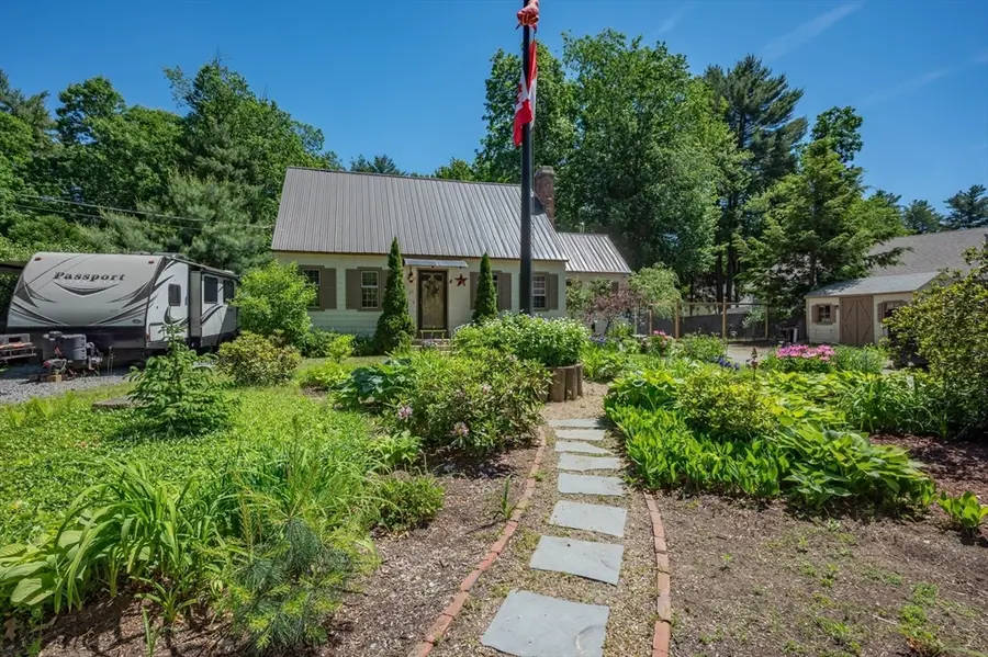 25 Hickory Drive, Townsend, MA 01469 - #2