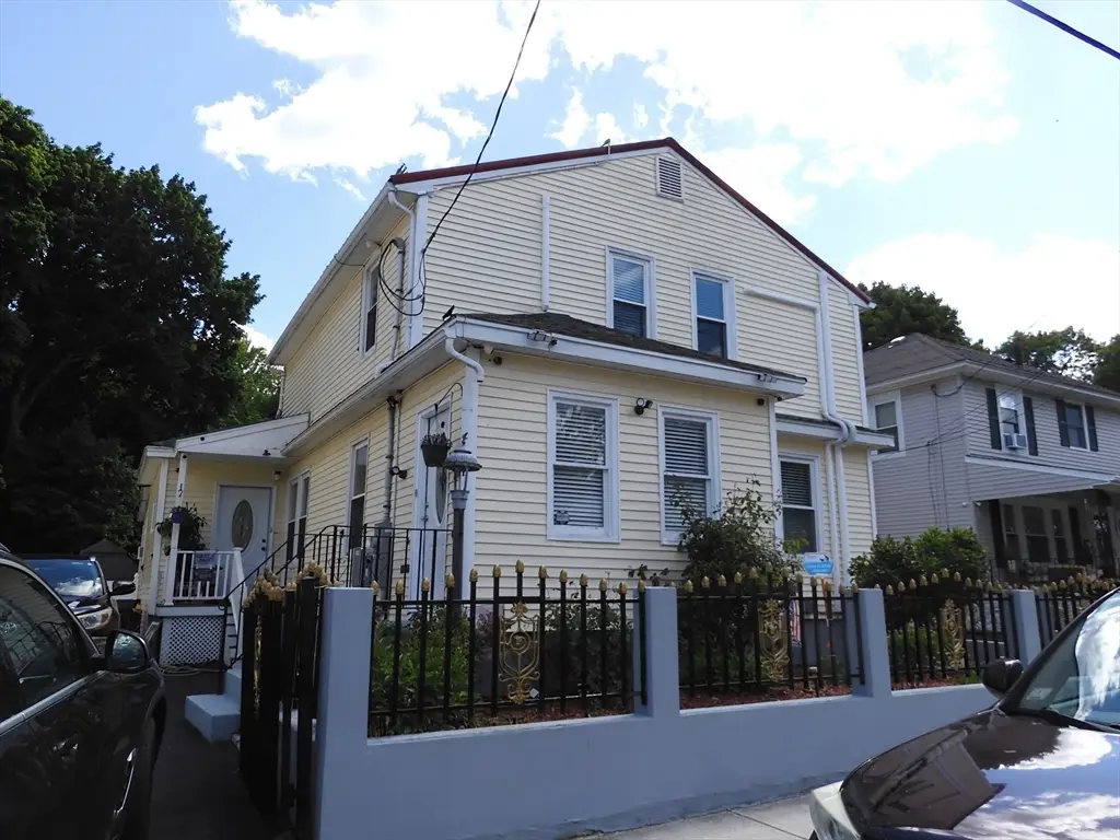 194 Oakland Ave, Methuen, MA 01844 - #1