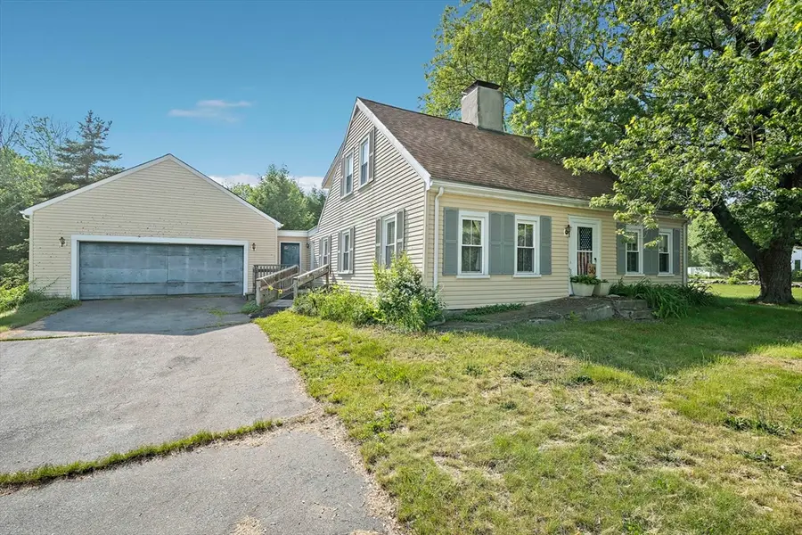 369 Washington St, East Bridgewater, MA 02333 - #2