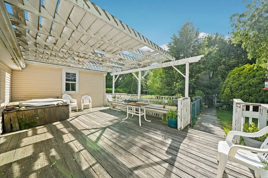 369 Washington St, East Bridgewater, MA 02333 - #3