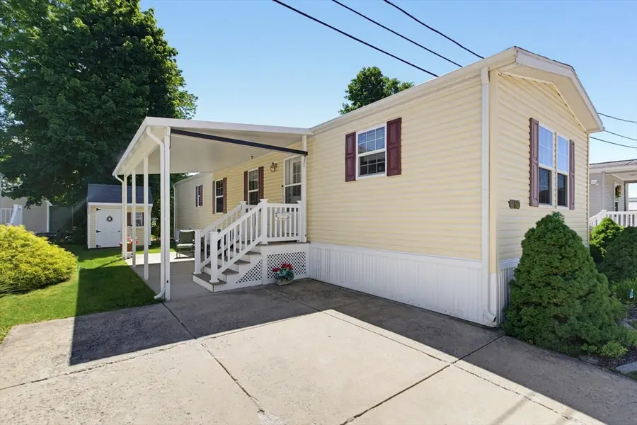 300 East Washington #11 NW, North Attleboro, MA 02760 - #2
