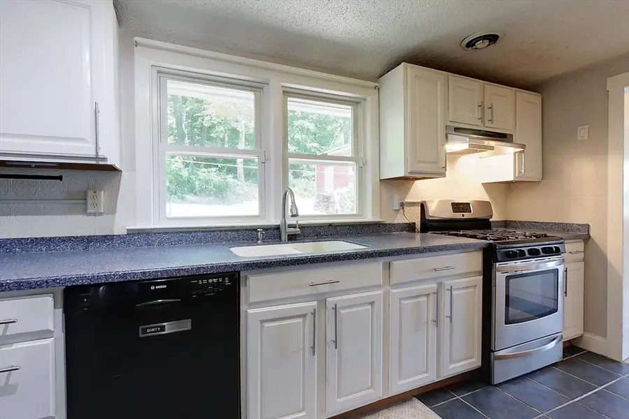46 Central Ave #2, Ayer, MA 01432 - #3