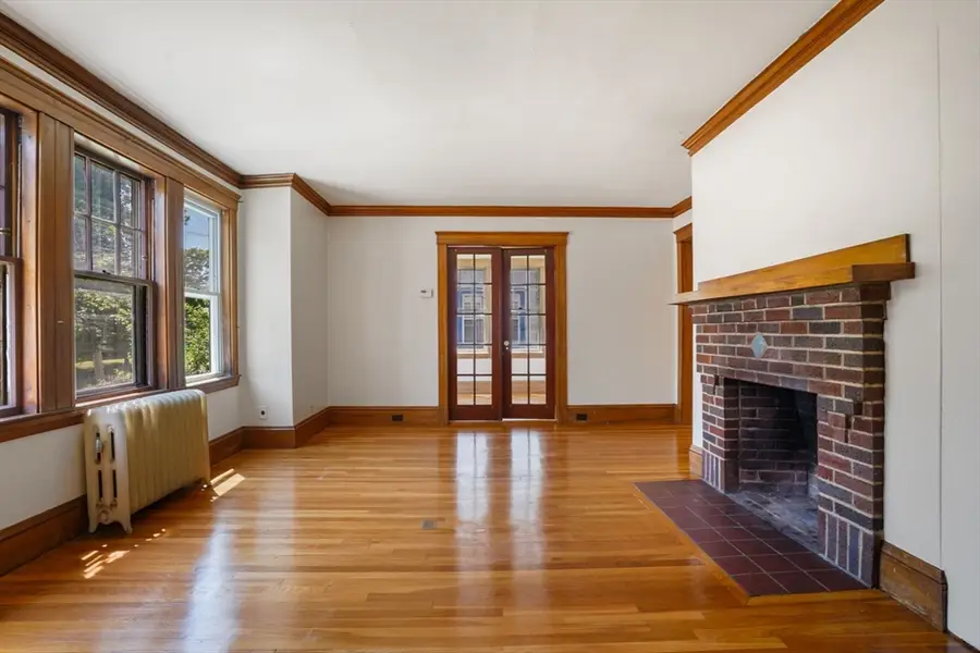 379-381 Newtonville Ave, Newton, MA 02460 - #3