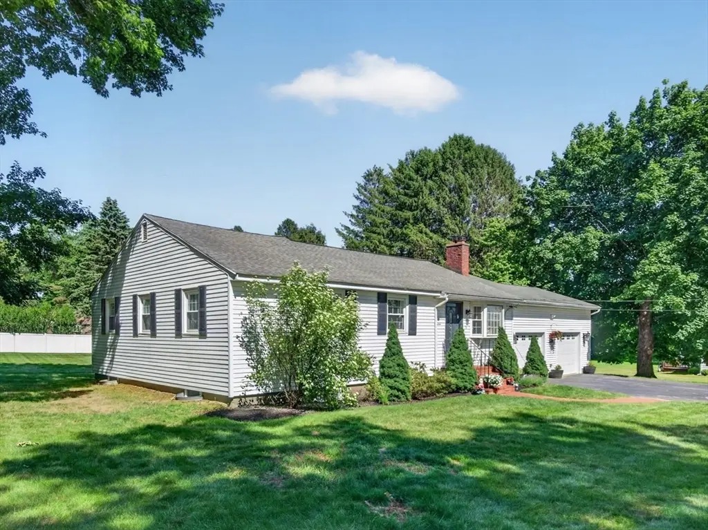 15 Lovejoy Rd, Andover, MA 01810 - #1