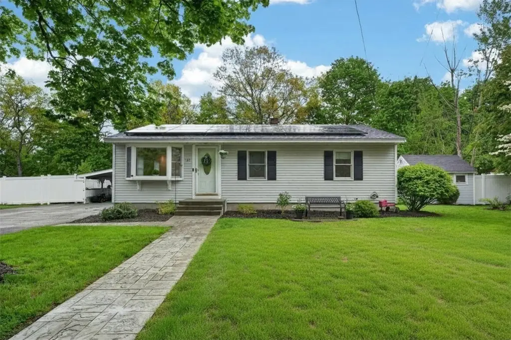 31 Mount View Dr., Clinton, MA 01510 - #1