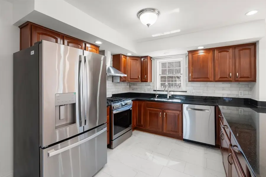 22 Westview Rd, Natick, MA 01760 - #3
