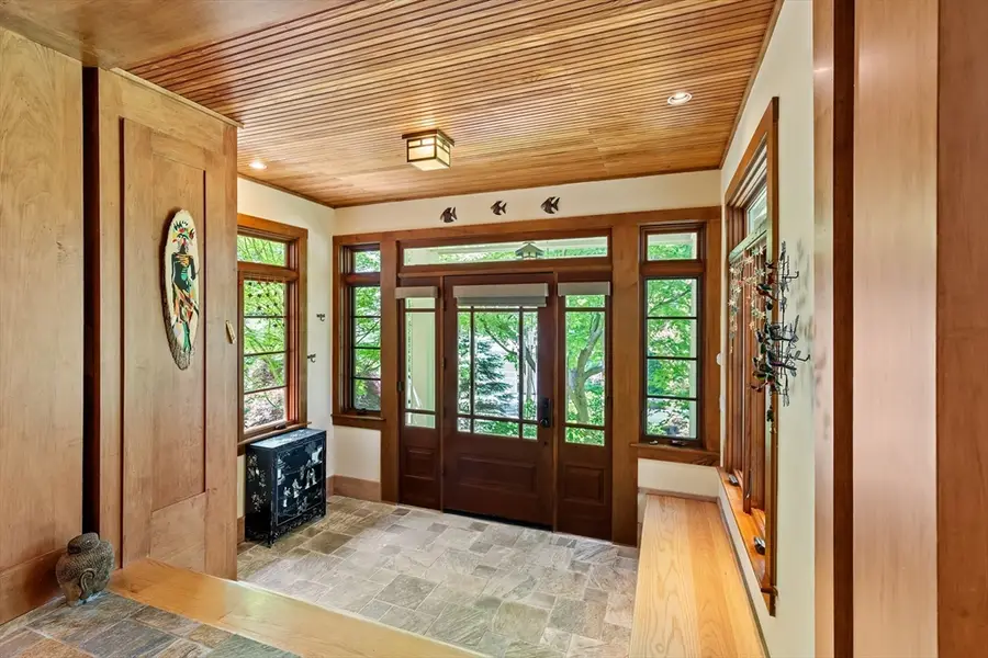 42 Temple Road, Wellesley, MA 02482 - #2