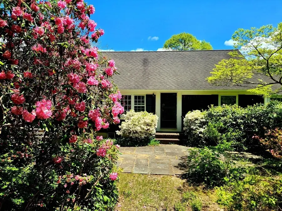 988 Crowells Bog Rd, Brewster, MA 02631 - #3