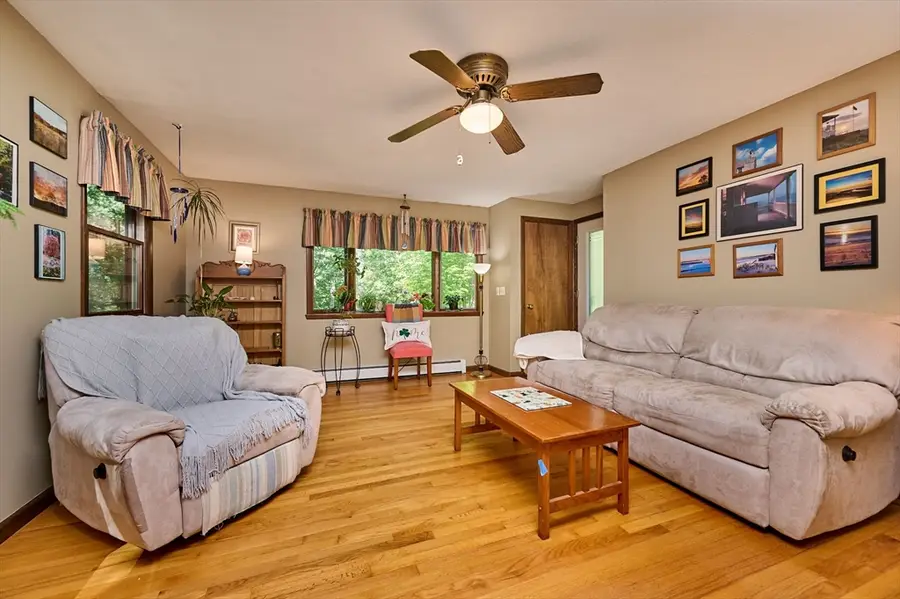 20 Cook Rd, Easthampton, MA 01027 - #3