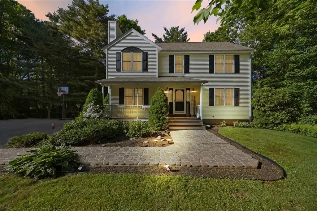 27 N Grove St, Middleboro, MA 02346 - #1