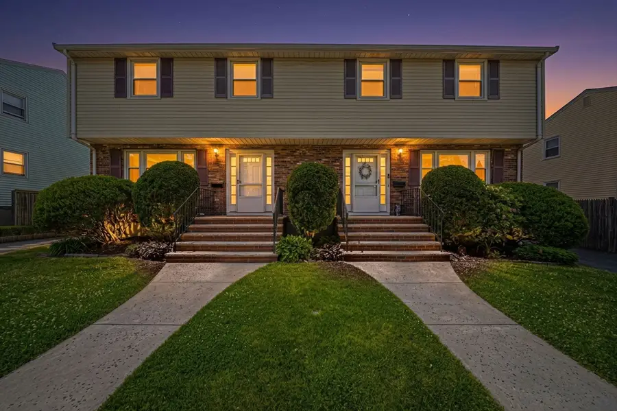 26-28 Desmond Ave, Watertown, MA 02472 - #2