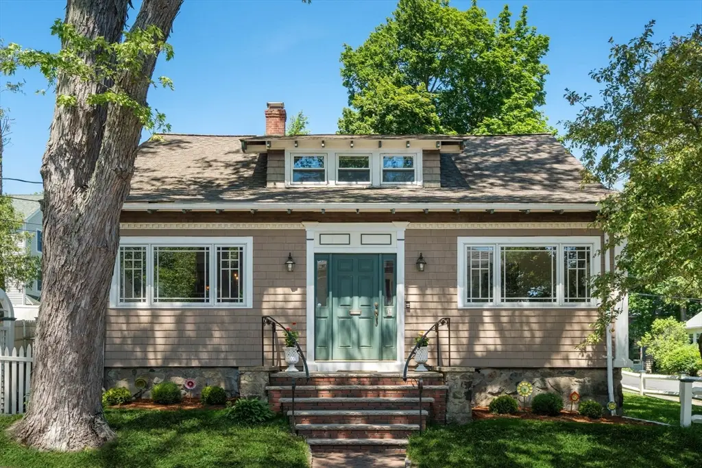 3 Chase Ave, Lexington, MA 02421 - #1