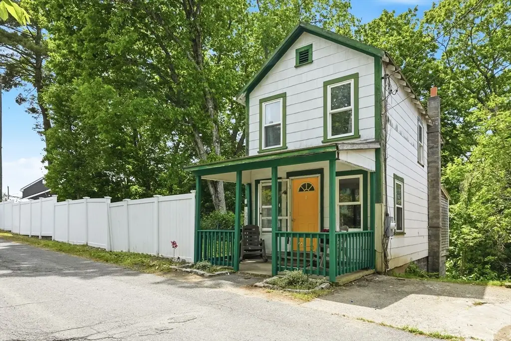 17 Montague Ave-lake Pleasant, Montague, MA 01347 - #1