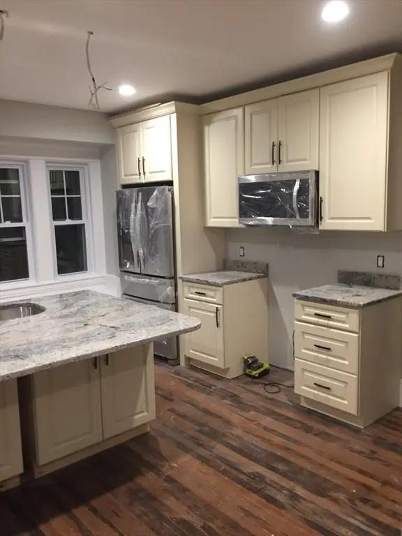 11 Granville, Worcester, MA 01606 - #3