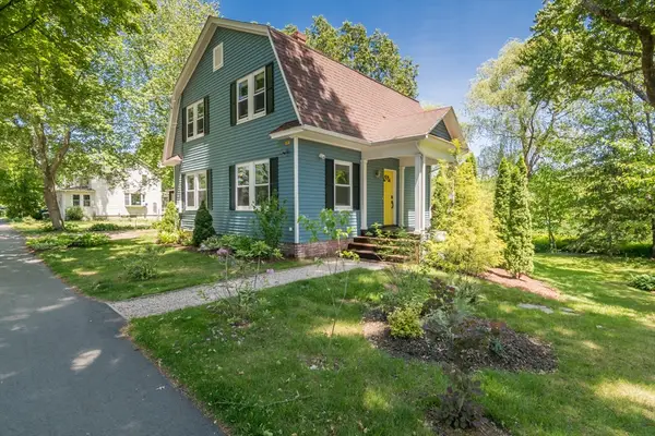 138 North Main, Deerfield, MA 01373