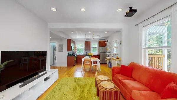 33 Plainfield #2, Boston, MA 02130