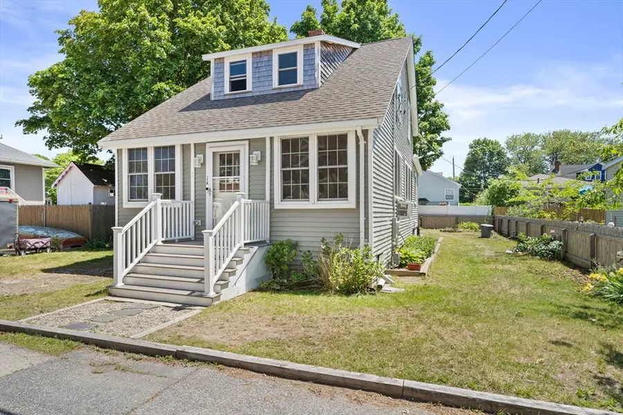 14 L St, Hull, MA 02045 - #2