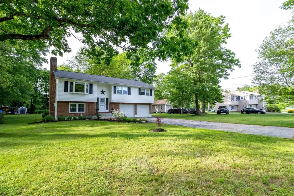 7 Alvirne Dr, Hudson, NH 03051 - #1