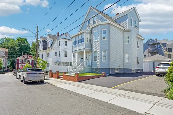 29 Harvey St, Everett, MA 02149