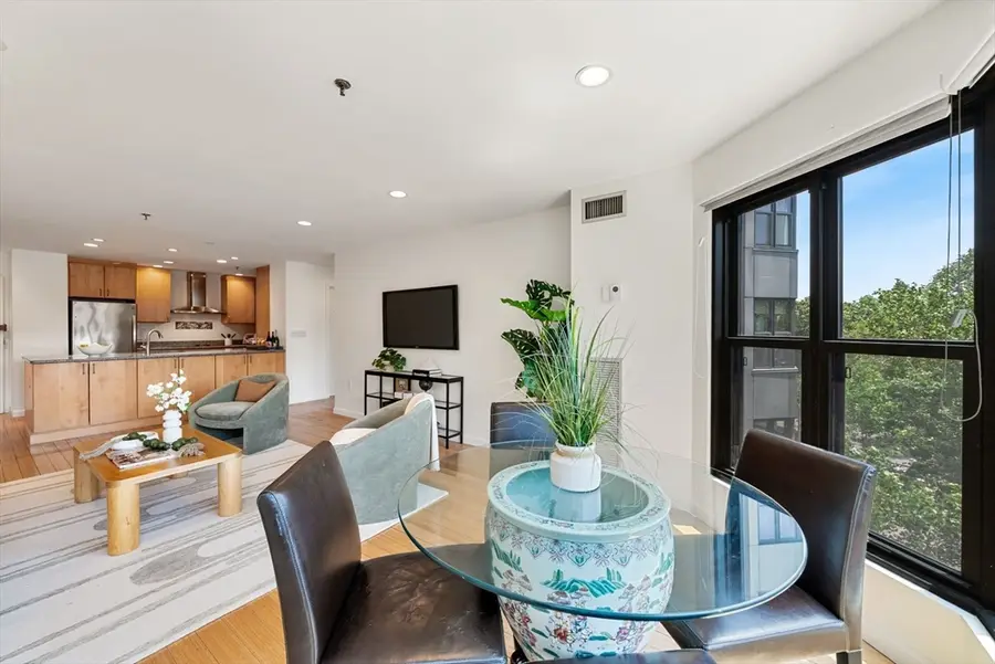 16 Harcourt St #4C, Boston, MA 02116 - #3