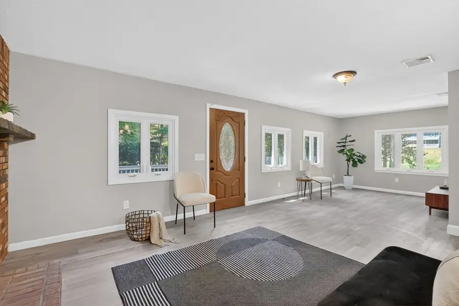 264 Flynt St, Palmer, MA 01069 - #3